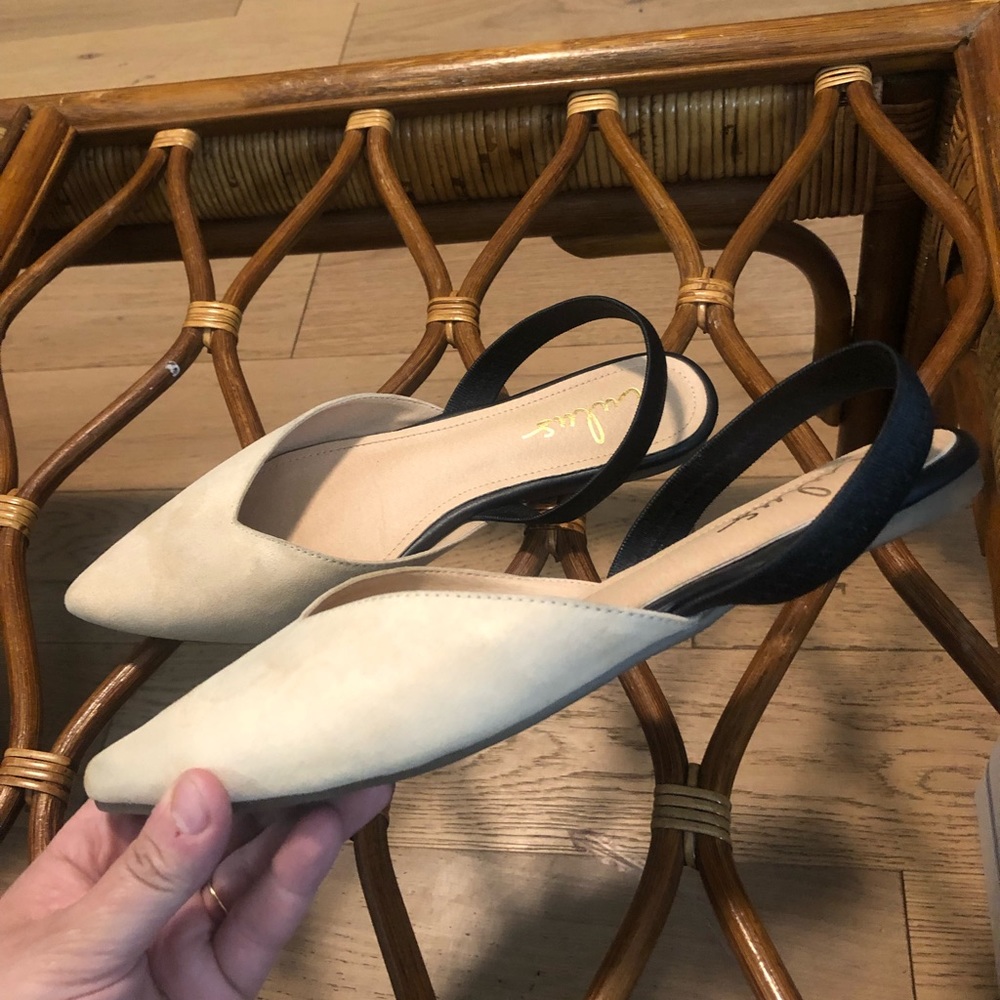 Lulus Slingback Flats 10 Cream Black Pointed Toe Faux Suede Elastic Strap (1881) - Picture 9 of 11
